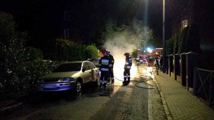 Wrocław: nocny pożar na Grabiszynie [ZDJĘCIA, WIDEO], czytelnicy